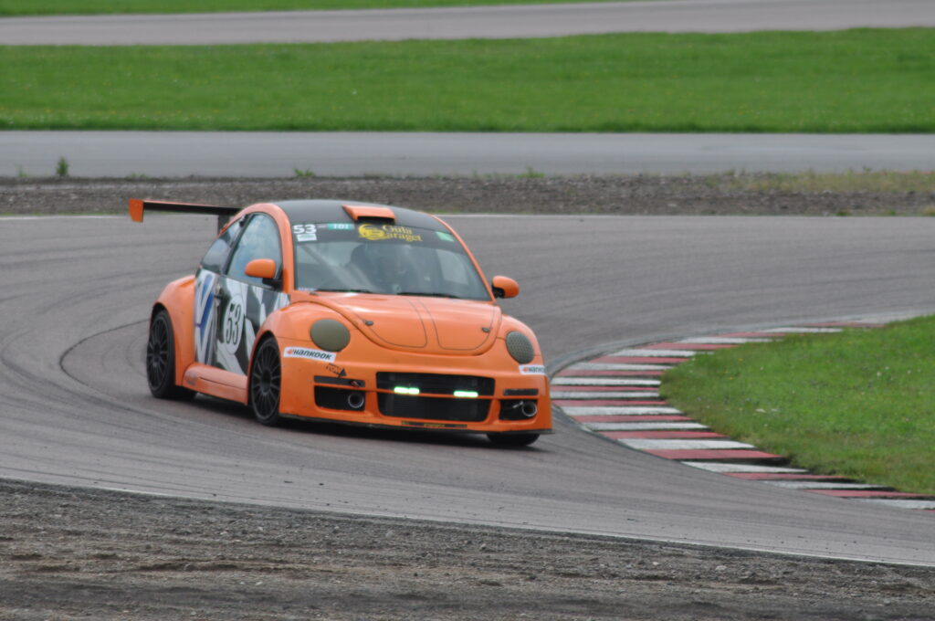 Racing support